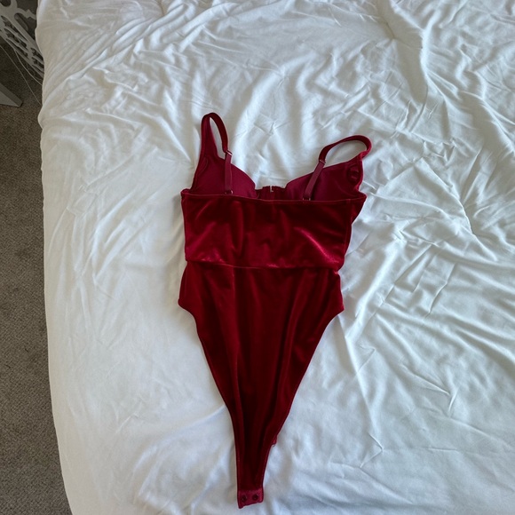 Velvet bodysuit - Picture 3 of 3